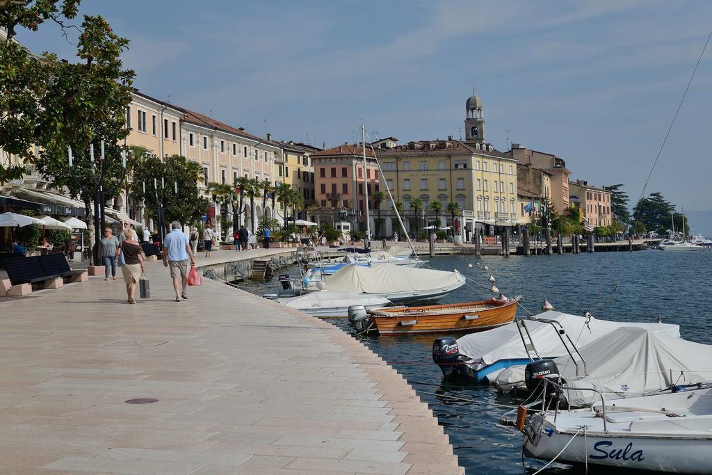Antico Palazzo Signorile Leilighet Salò Eksteriør bilde