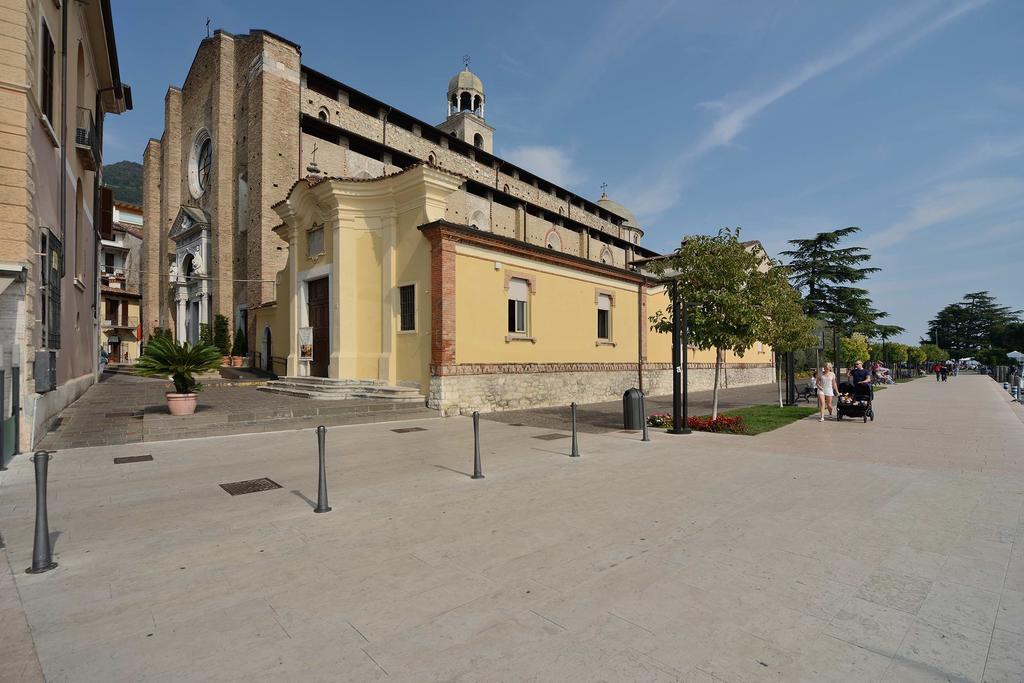 Antico Palazzo Signorile Leilighet Salò Eksteriør bilde